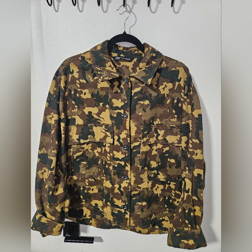 Zara Women's Camouflage Field Jacket - Green and Brown